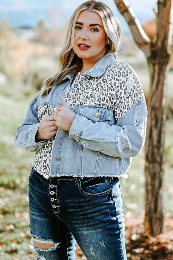 Plus Size Leopard Raw Hem Distressed Spliced Denim Jacket - Image 19