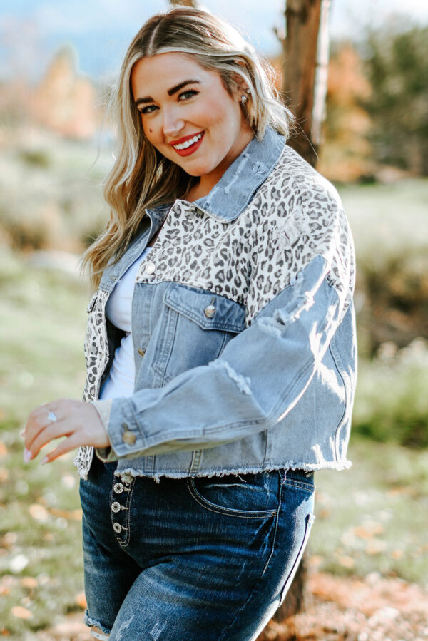 Plus Size Leopard Raw Hem Distressed Spliced Denim Jacket - Image 20